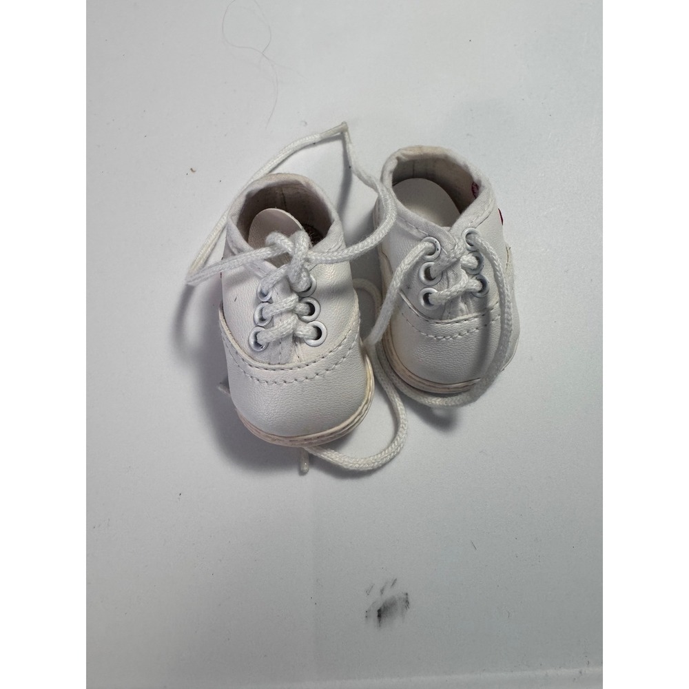 Disney White Baby Doll Shoes‎ Lace Up Sneakers Mickey Mouse Motif Red Heart Tiny